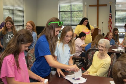 Fun Things to Do With Grandparents for the Holidays