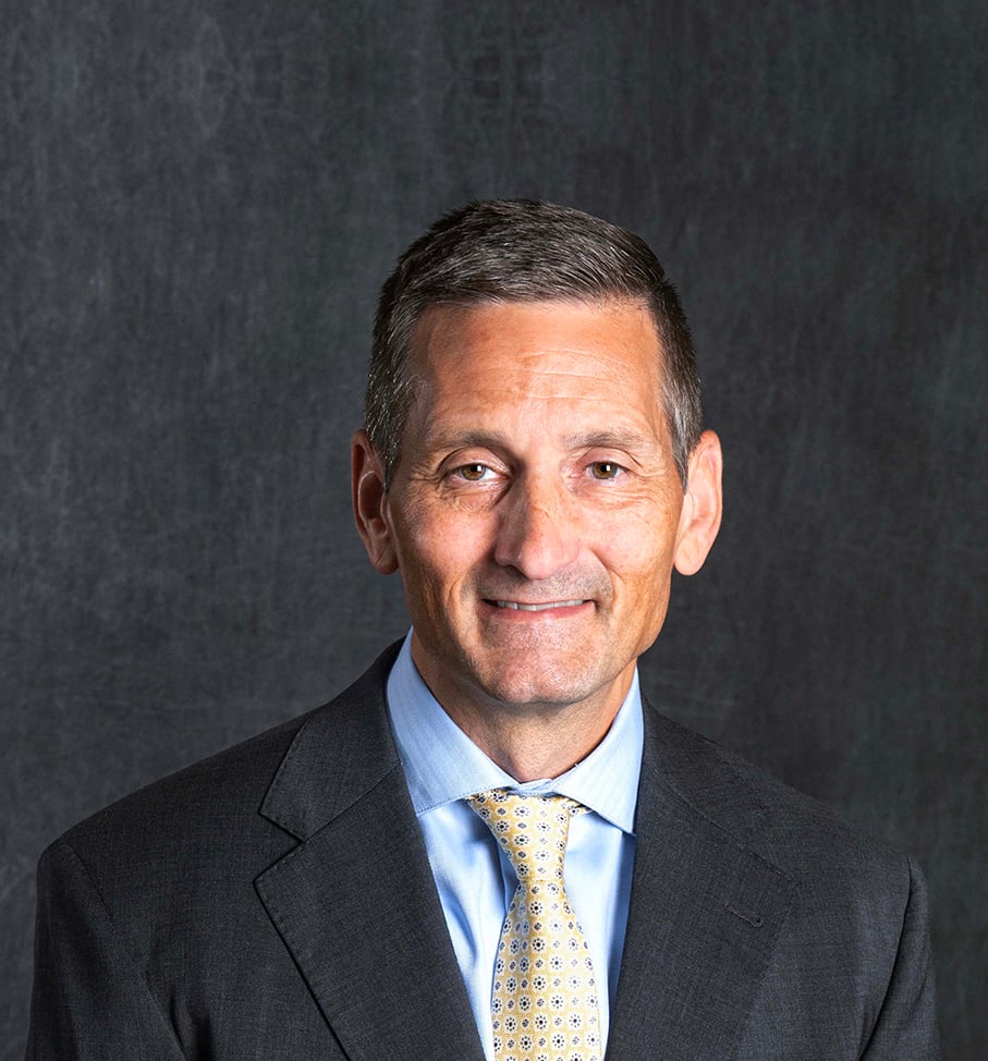 005 Greg Seeger_Corporate Portrait 8x10_9887_LR