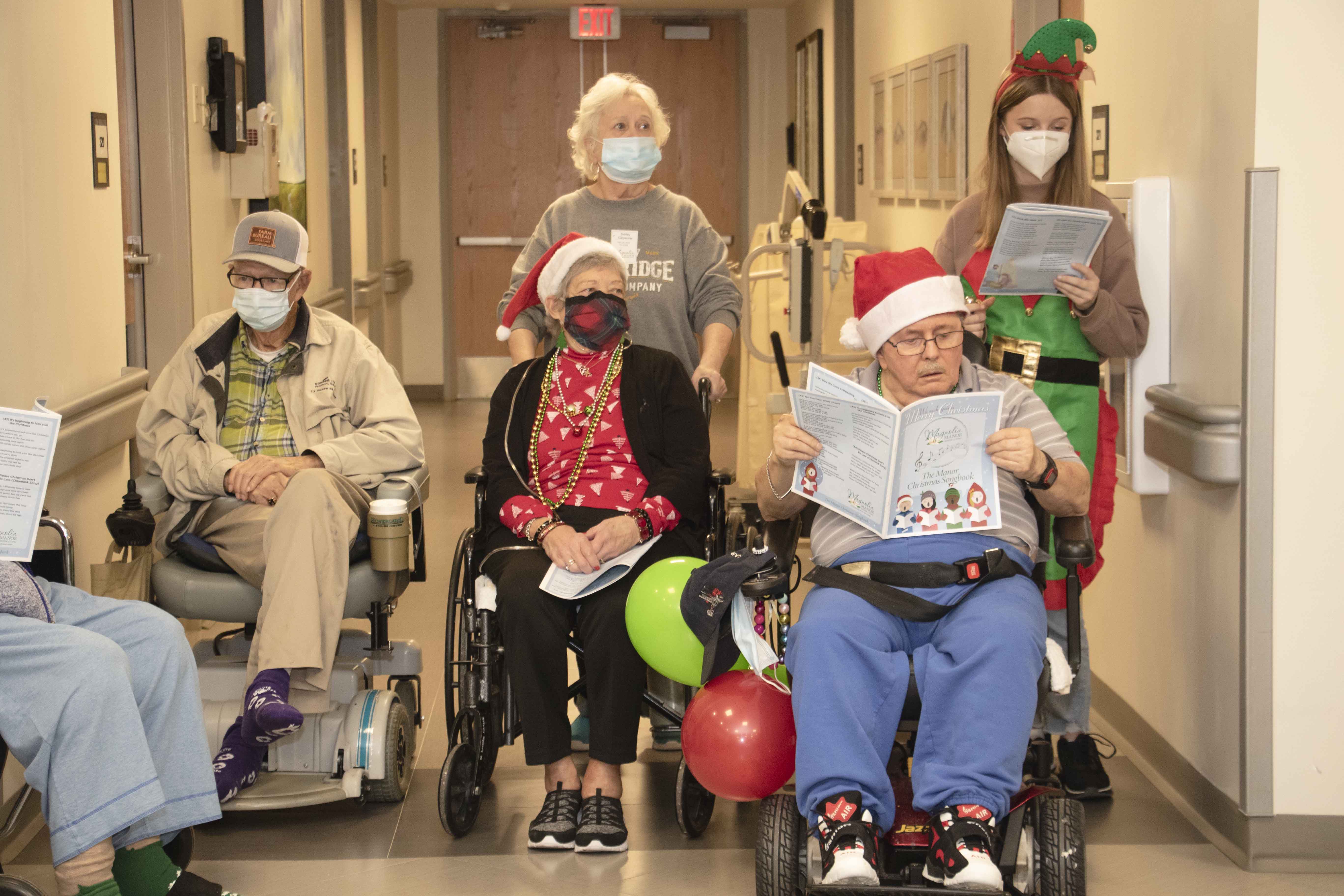 Americus NC - 2022 Christmas Caroling (5832)_lr