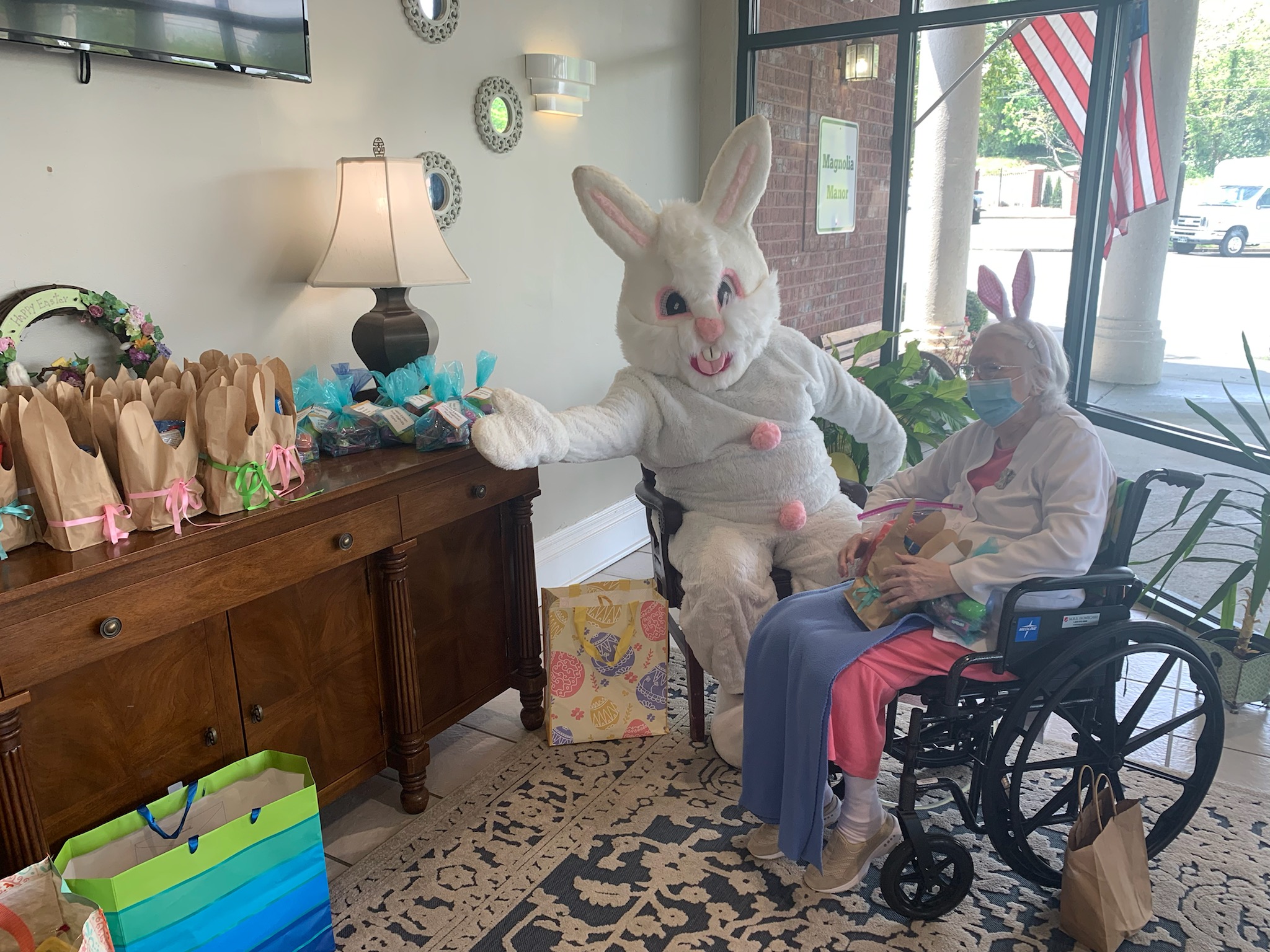 Columbus AL - 2022 Easter Bunny (4182)