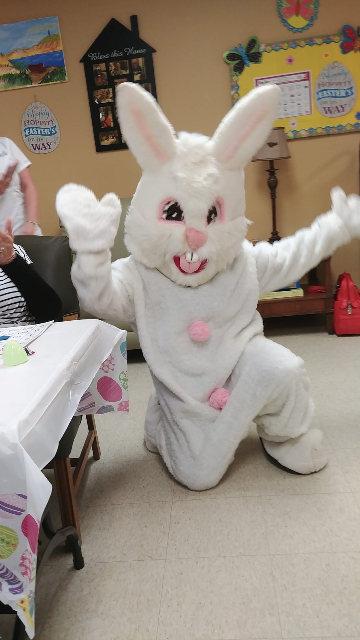 Columbus West Easter (4172)