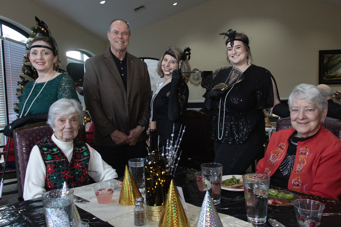 Richmond Hill - 2023 Christmas Dinner Party (7230)