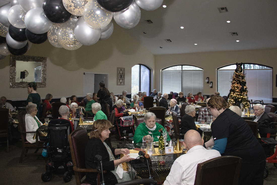 Richmond Hill - 2023 Christmas Dinner Party (7303)