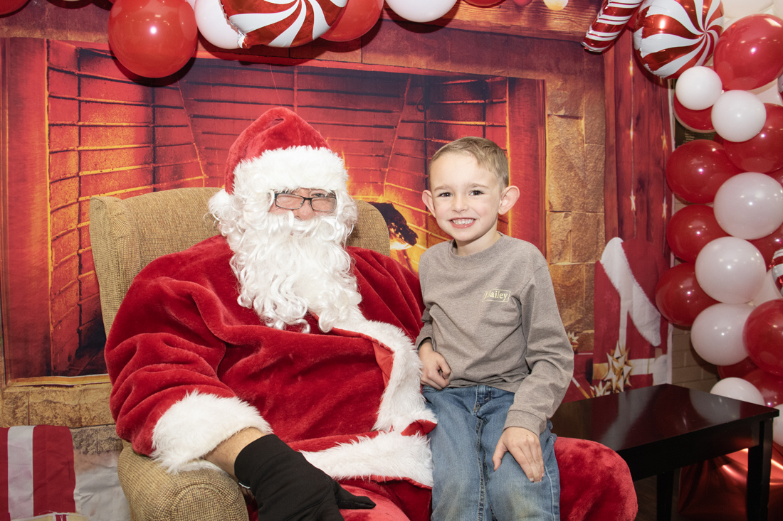 Americus RC 2024 Santa and Hot Cocoa (7666) 