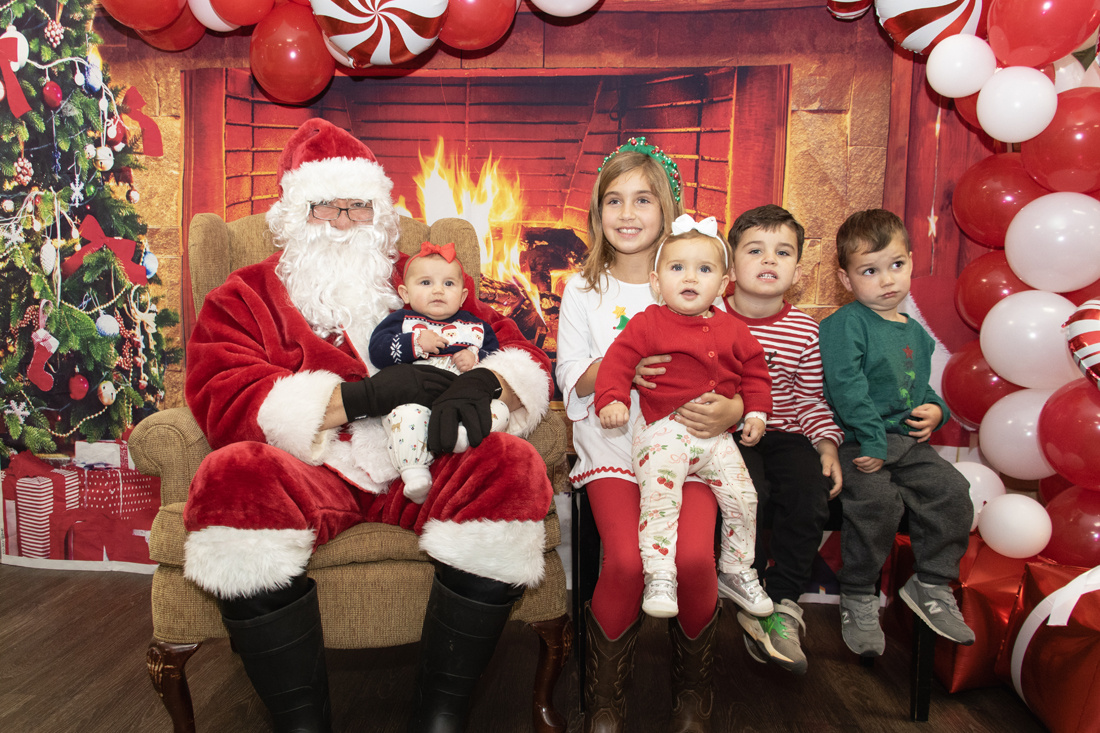 Americus RC 2024 Santa and Hot Cocoa (7714) 