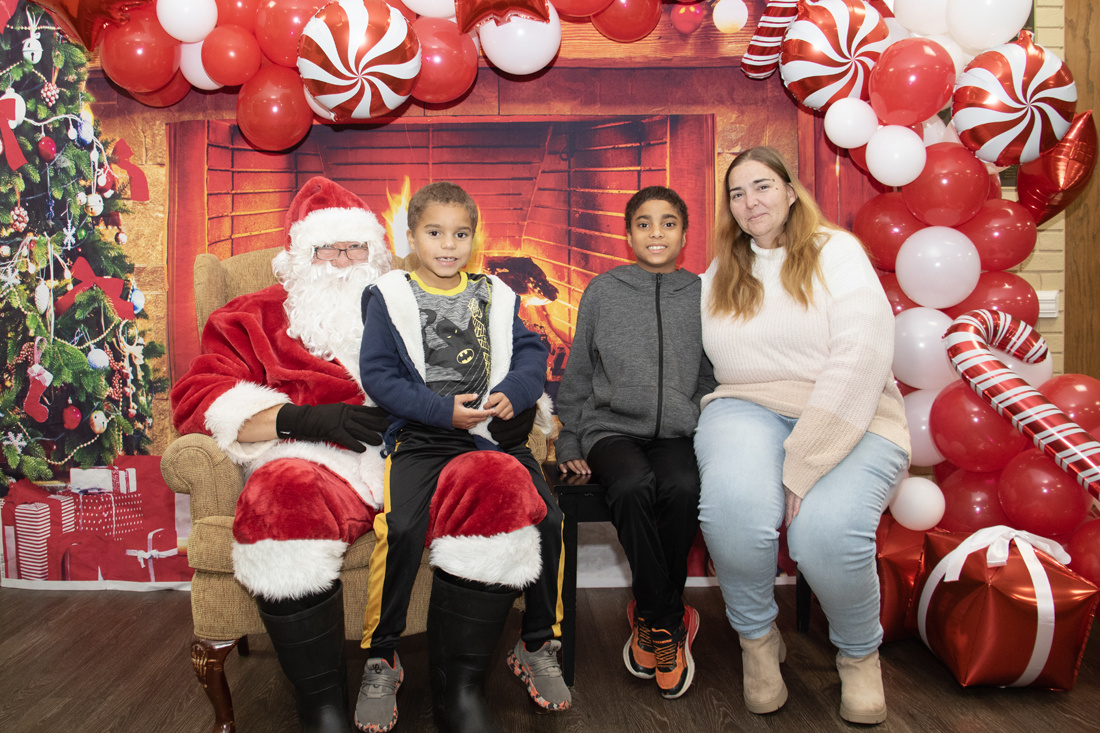 Americus RC 2024 Santa and Hot Cocoa (7745) 