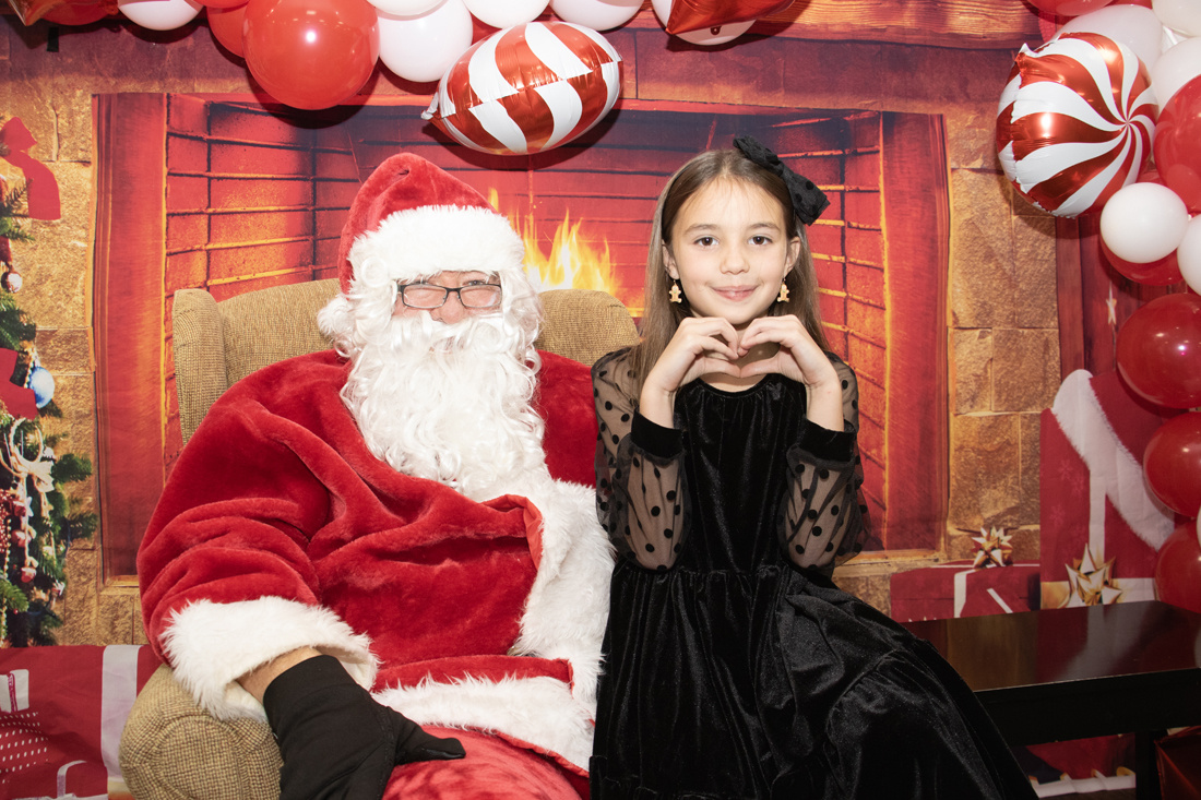 Americus RC 2024 Santa and Hot Cocoa (7787) 