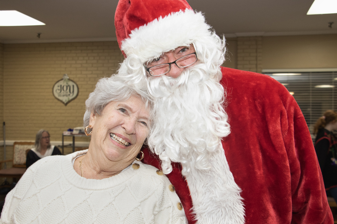 Americus RC 2024 Santa and Hot Cocoa (7894) 