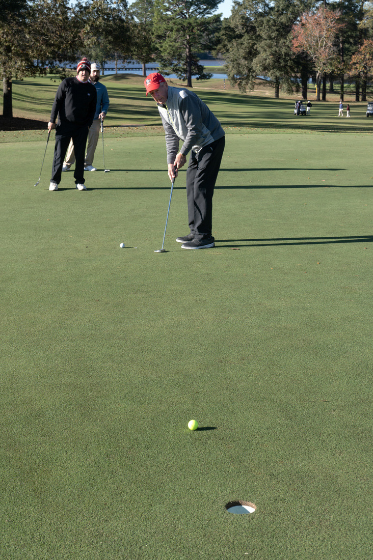 2024 John R. Batts Golf Tournament_Putt_4548