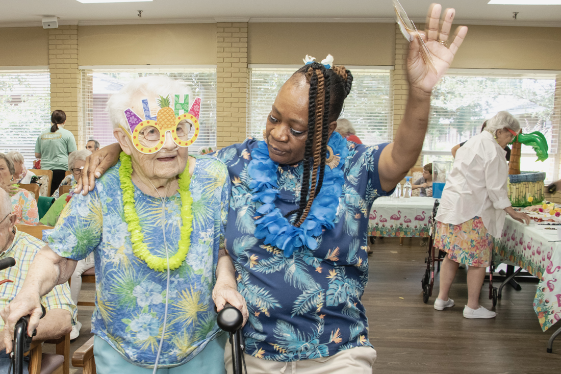 Americus RC 2025 Hawaiian Luau (6848)