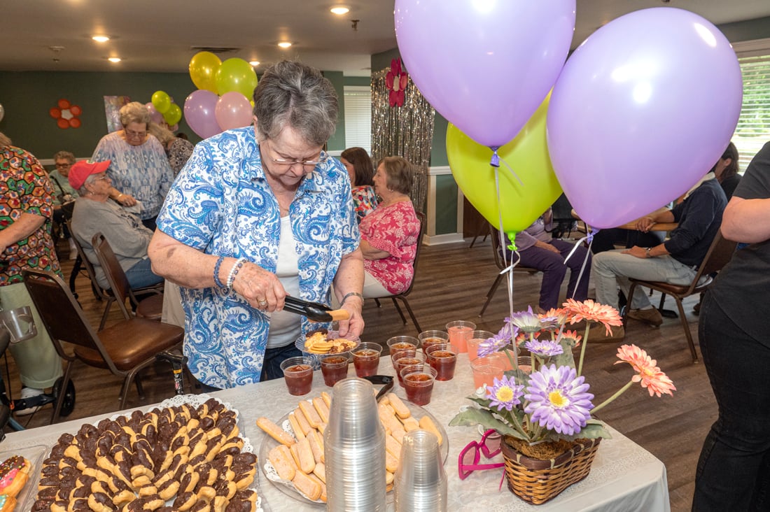 Americus Retirement Center Mothers Day_8530