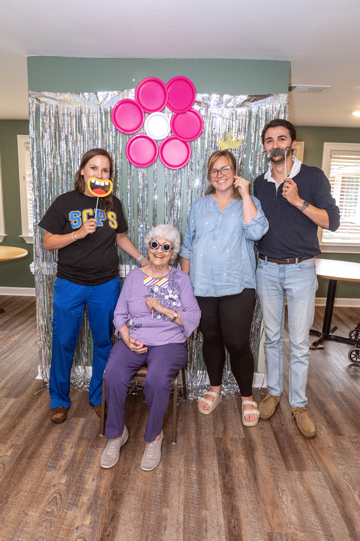 Americus Retirement Center Mothers Day_8543