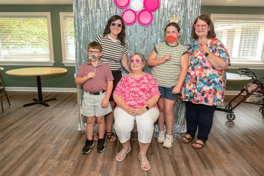 Americus Retirement Center Mothers Day_8546