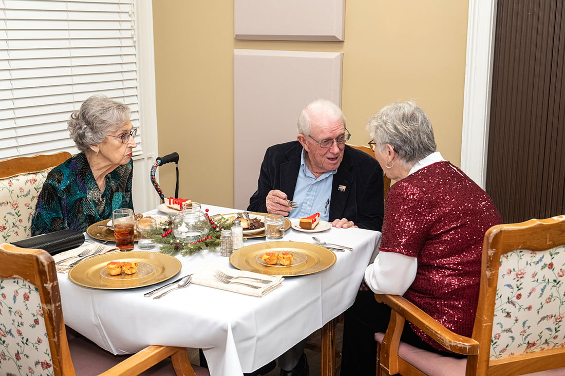 Americus_Christmas Dinner_7967