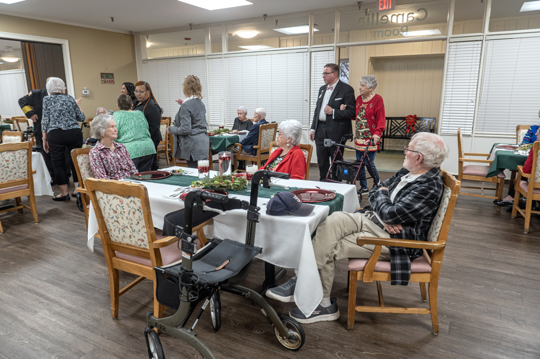 Americus_Christmas Dinner_5572