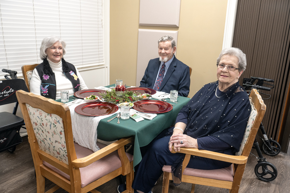Americus_Christmas Dinner_5590