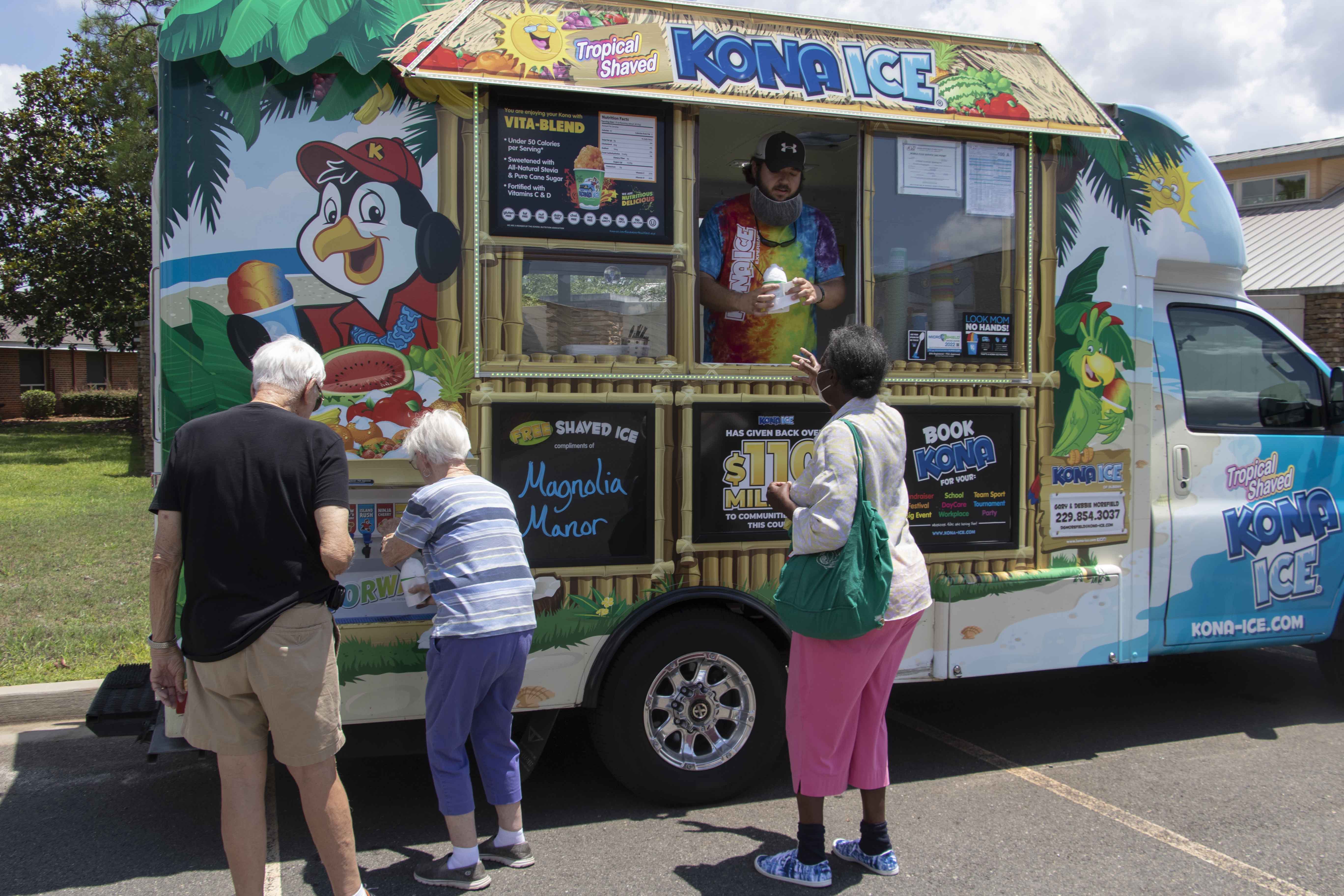 Americus Campus Kona Ice Day (1747)