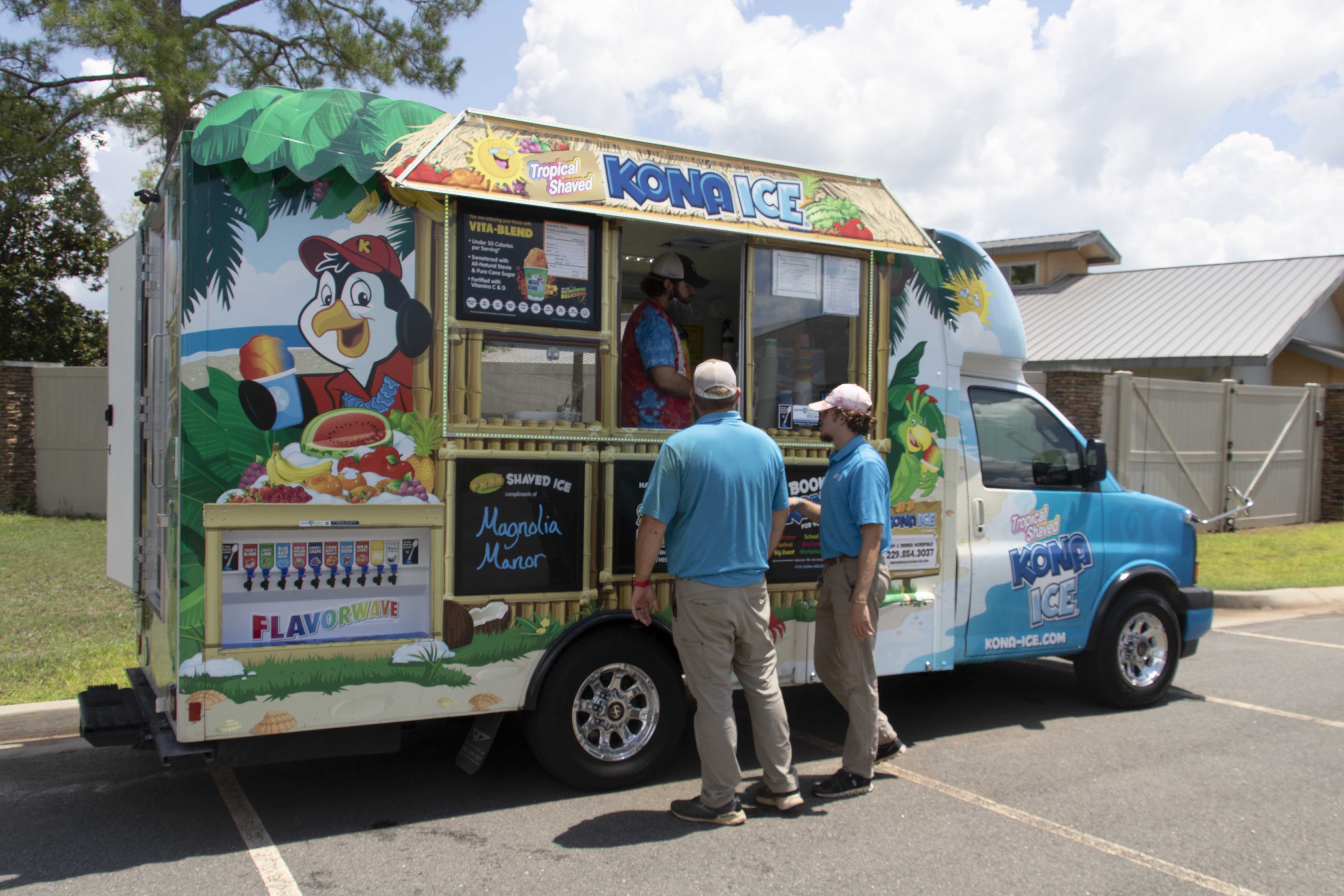 Americus Campus Kona Ice Day (1750)