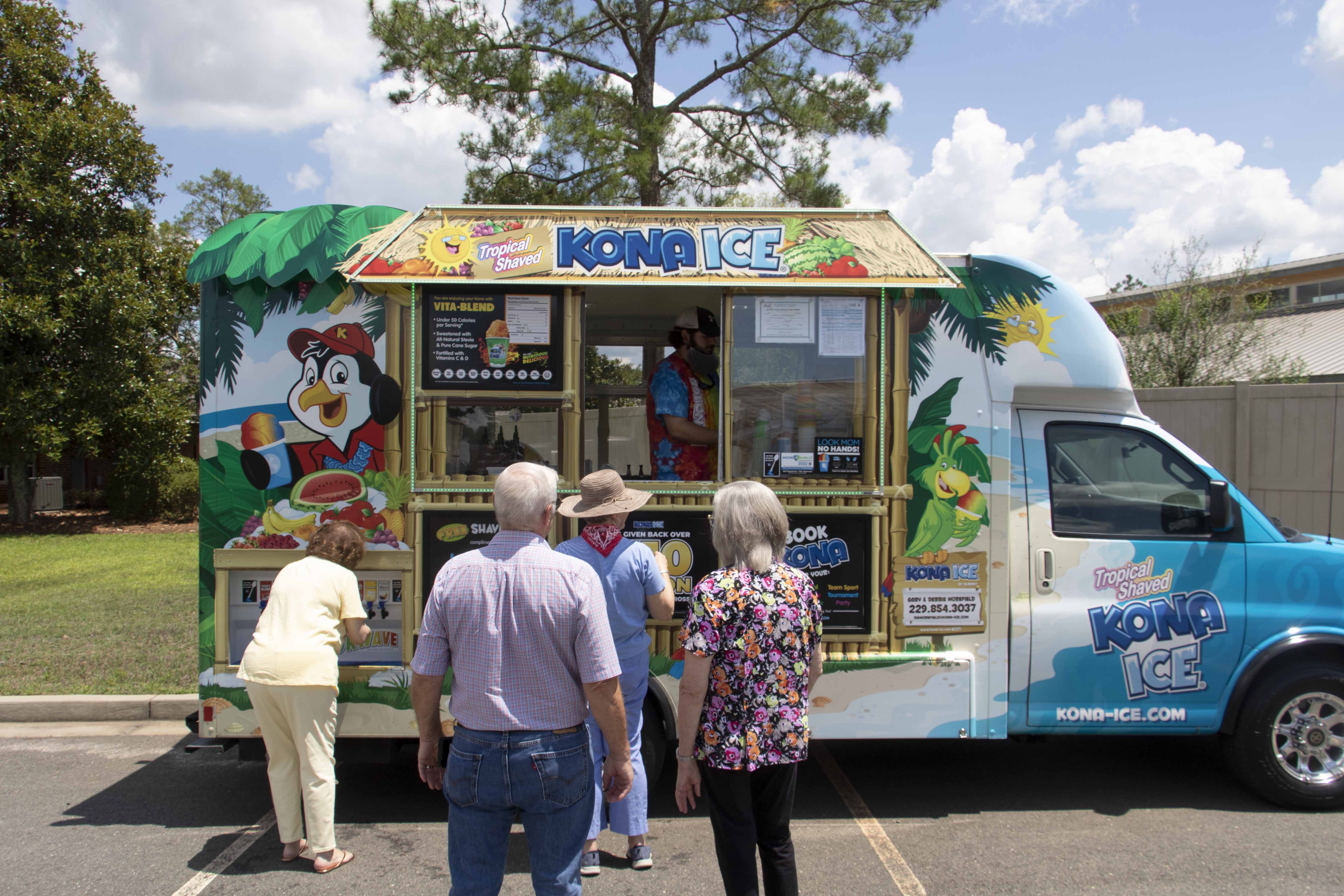Americus Campus Kona Ice Day (1771)