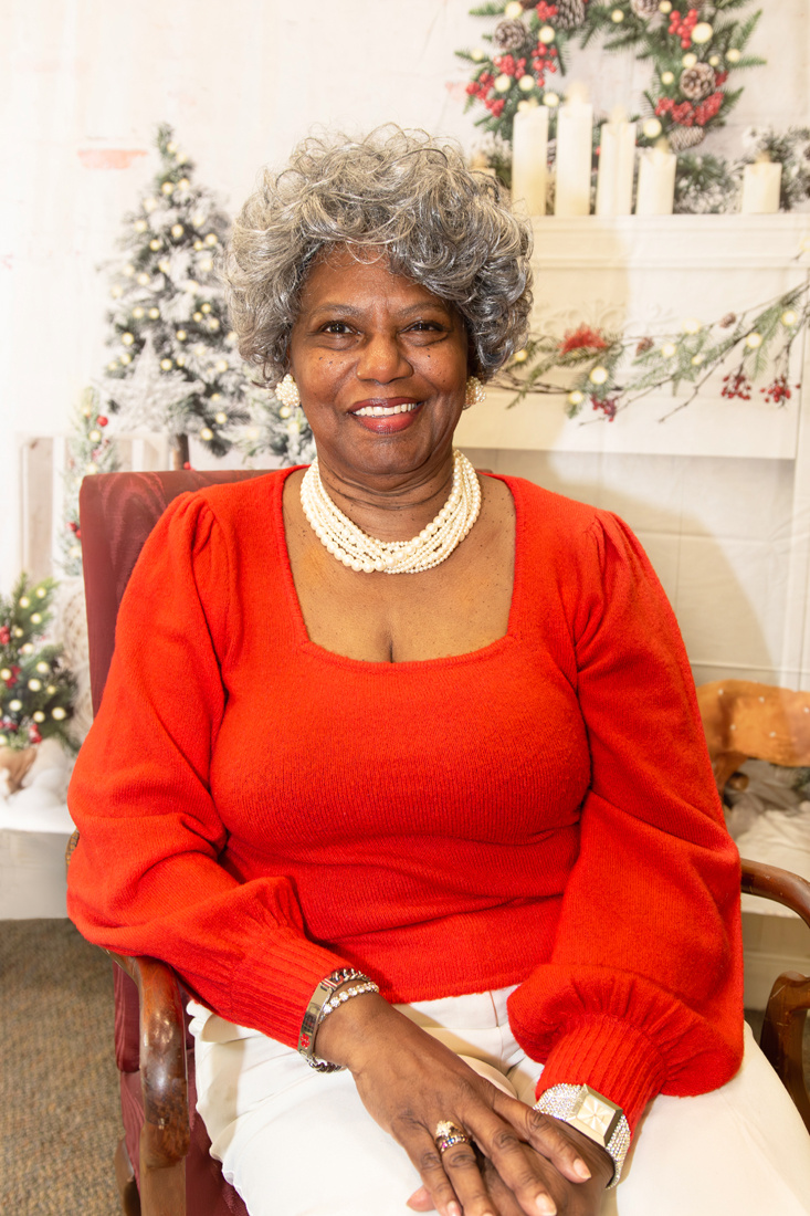 Macon 2024 Christmas Portraits (6461)