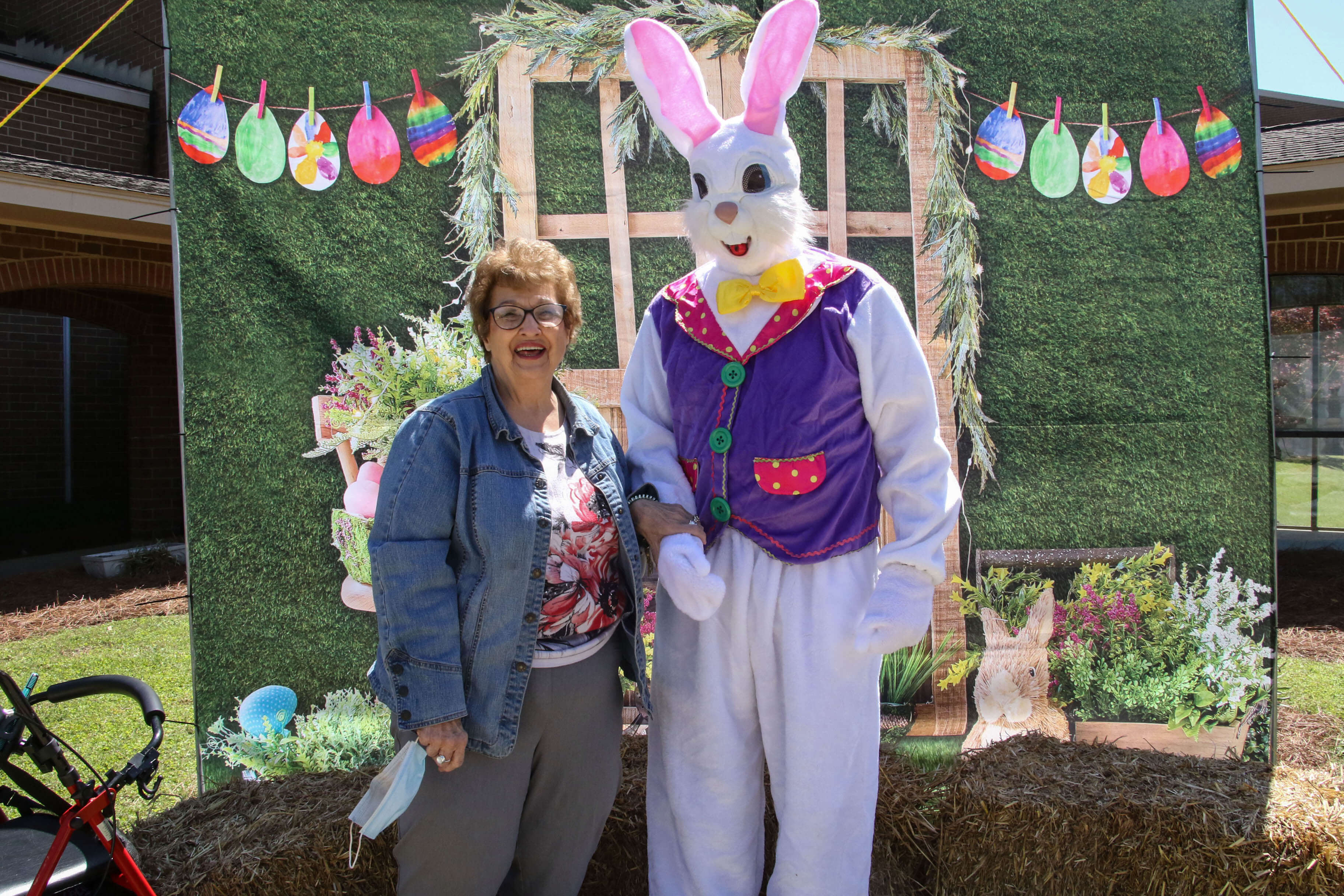 Macon - Easter Eggstravaganza (9977)