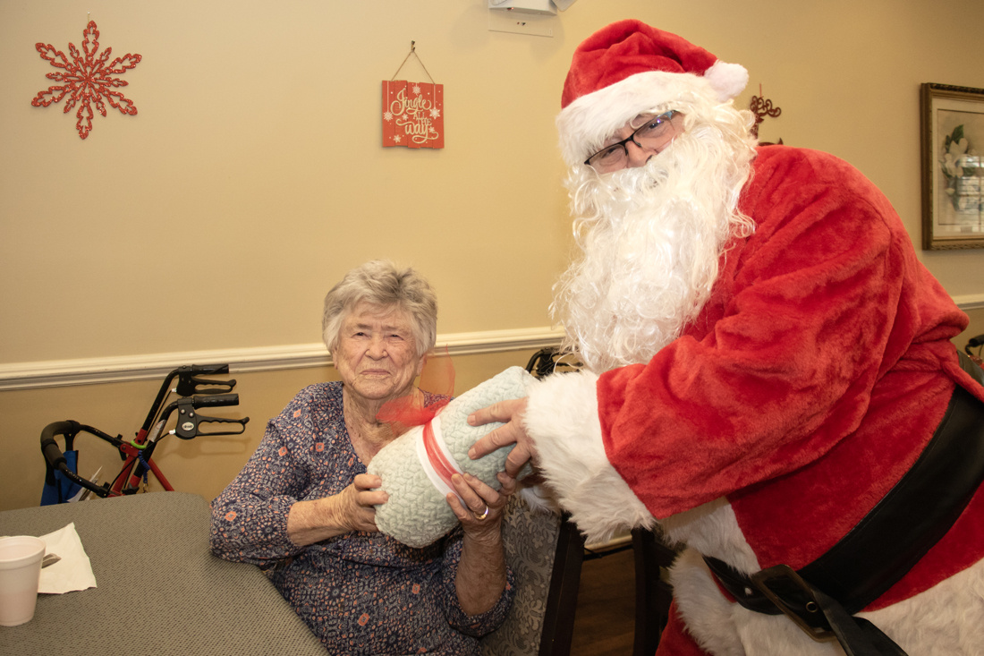 Moultrie 2024 Santa Visit (8710) 