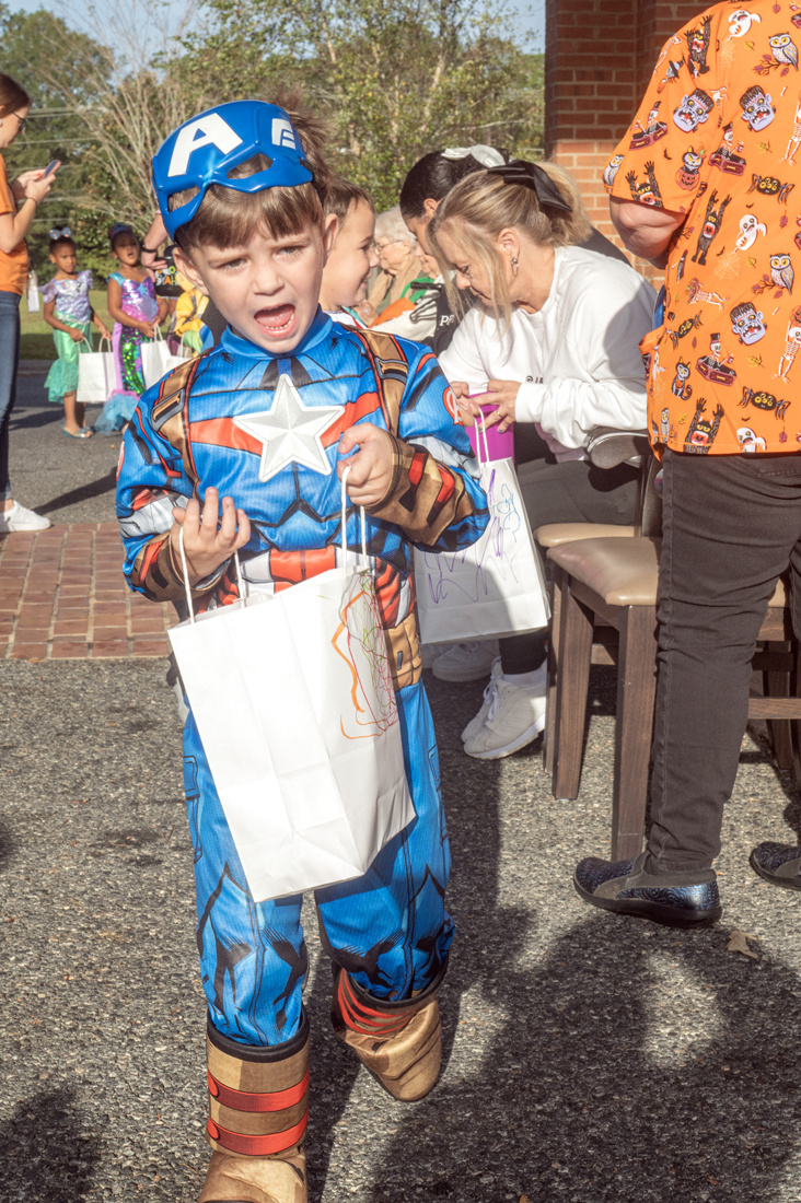 Moultrie_Halloween_4203