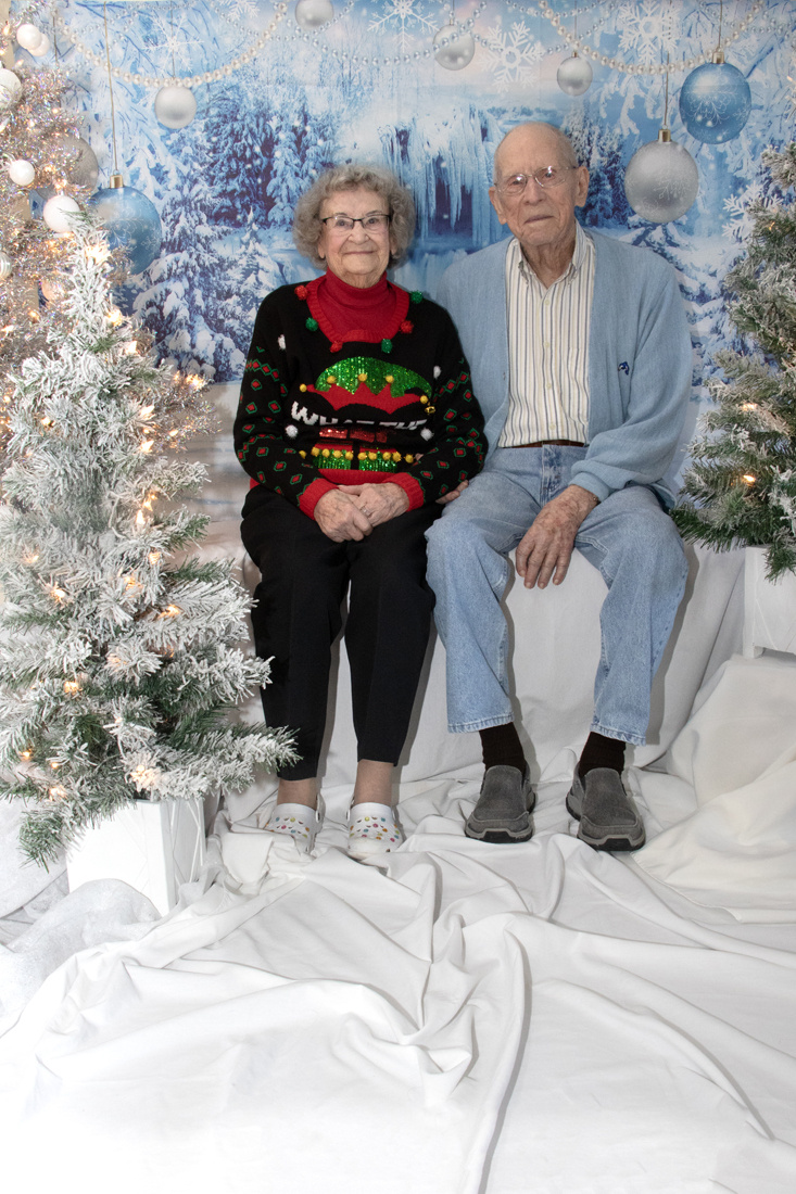 Richmond Hill 2024 Resident Christmas Party (8011) 