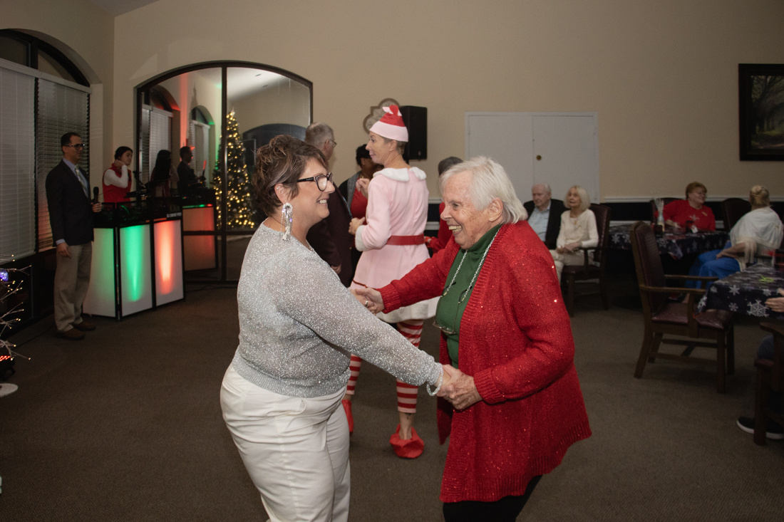 Richmond Hill 2024 Resident Christmas Party (8292) 