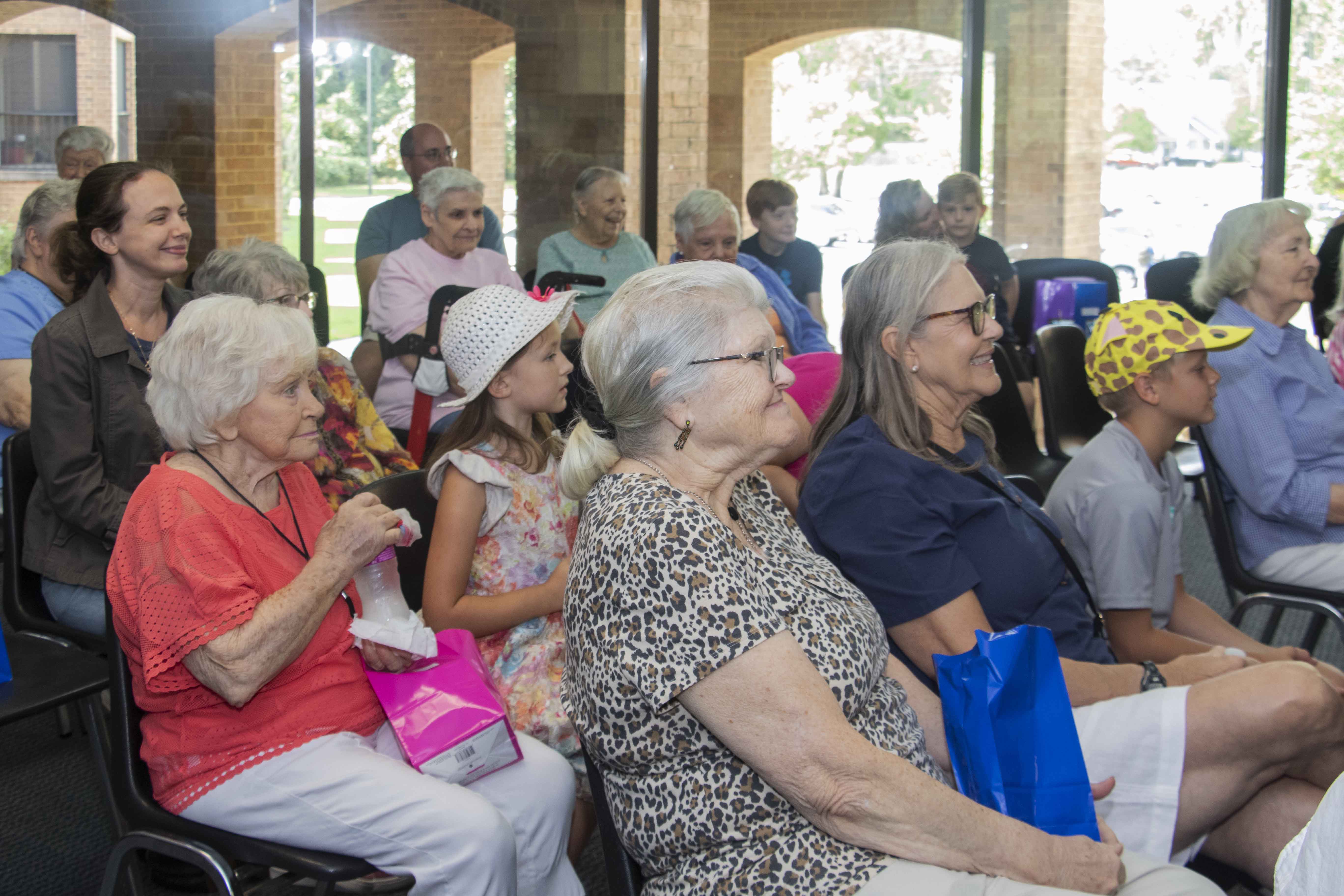 2023 Richmond Hill Grandparents Day (2400) lr