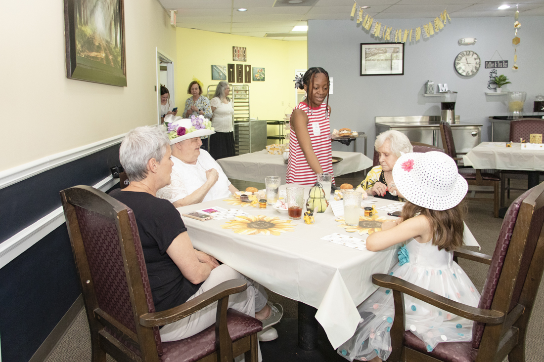 Richmond Hill Mother-Daughter Tea (9348)