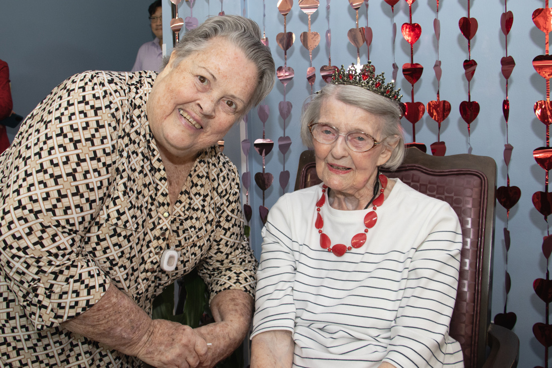 Richmond Hill Resident - Elizabeth Wilbanks 102nd Birthday (2371)