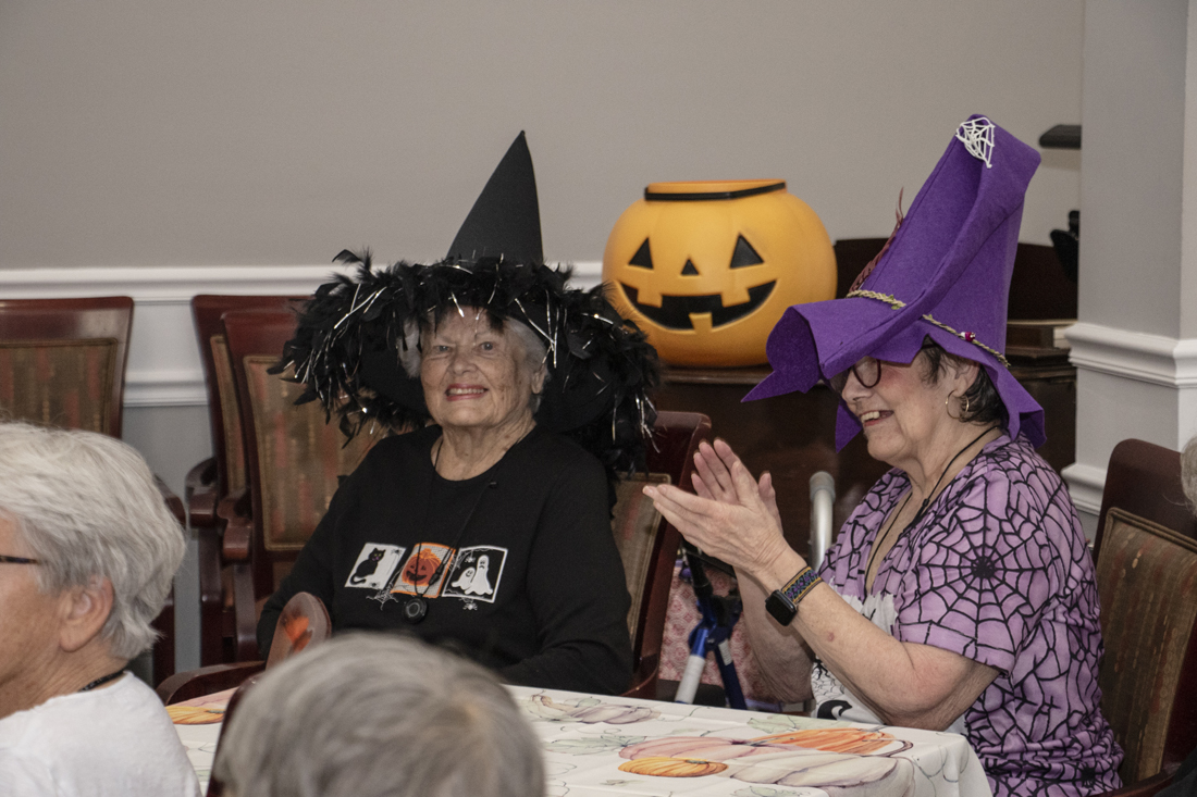 St. Simons - Halloween Party (4958) 