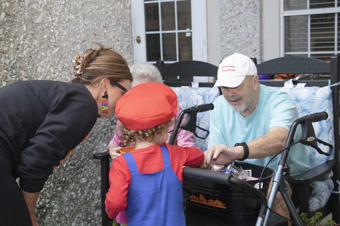 St. Simons Trick or Treating (5039)